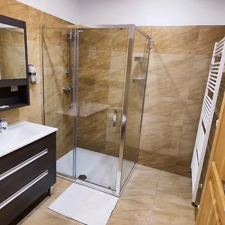 Apartmany Dacice Exterior photo