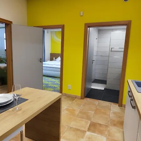 Apartmany Dacice Exterior photo