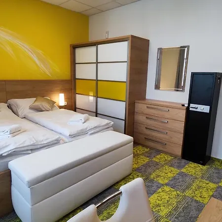 Apartmany Dacice Exterior photo