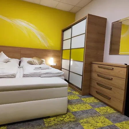 Apartmany Dacice Exterior photo