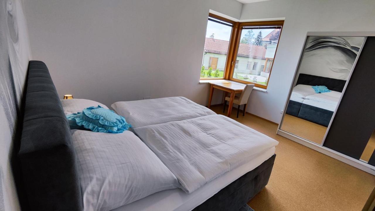 Apartmany Dacice *